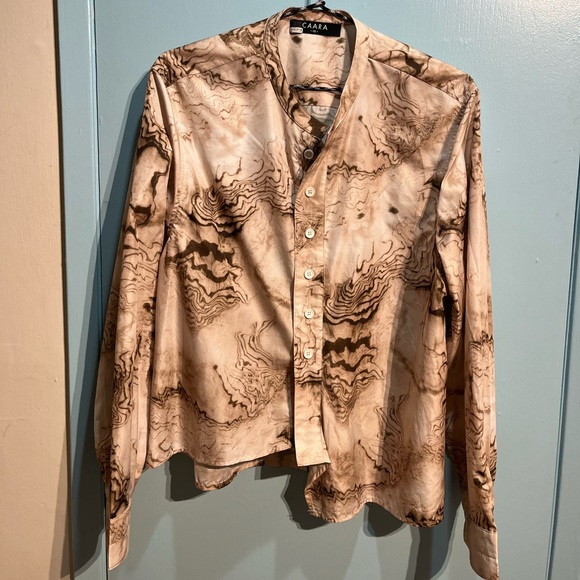 CAARA Marbled Buttondown - Picture 4 of 4